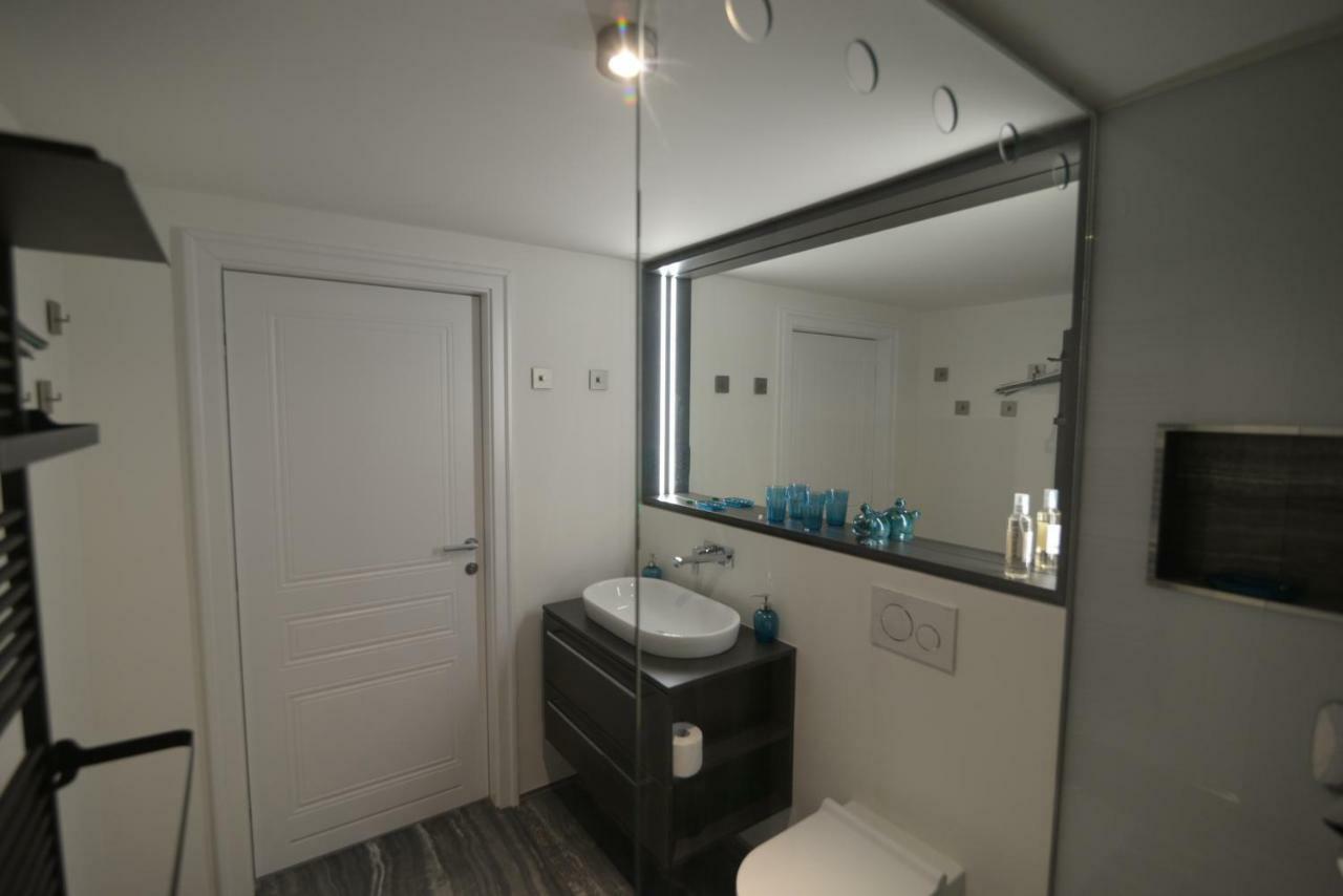 RIVER SIDE CENTRAL MARKET - Eclipse superior apartment Ljubljana Extérieur photo